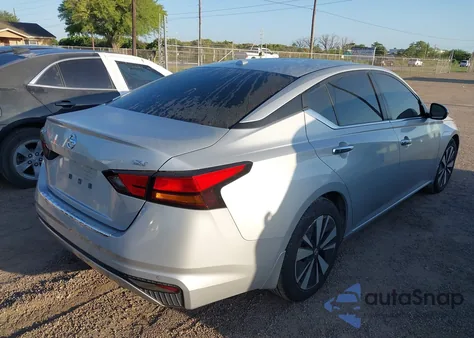 2022 Nissan Altima Sv Fwd z USA, uszkodzony, nr VIN 1N4BL4DV7NN379012